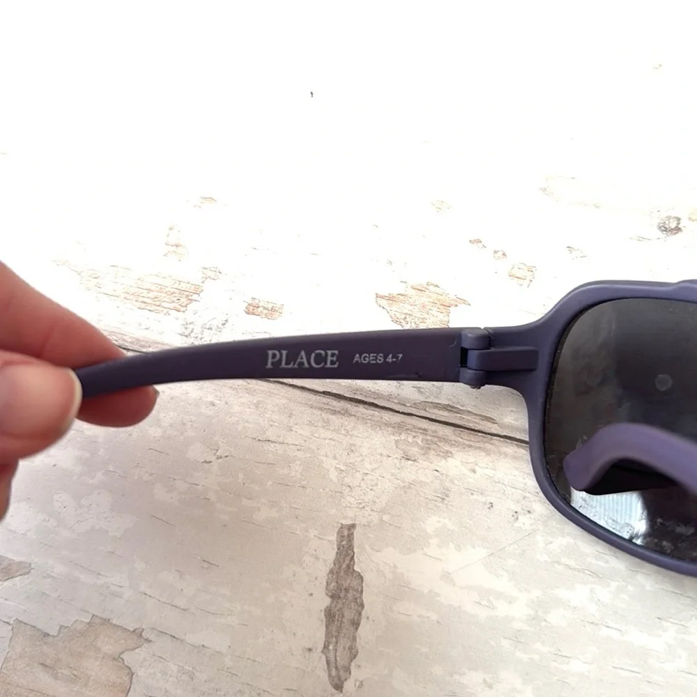 Children’s Place Girls Purple Sunglasses Kids Accessories Size Ages 4-7 Years